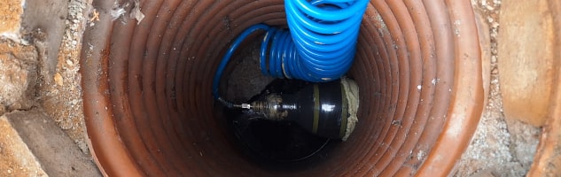 Naprawa bezwykopowa kanalizacji przy użyciu pakera